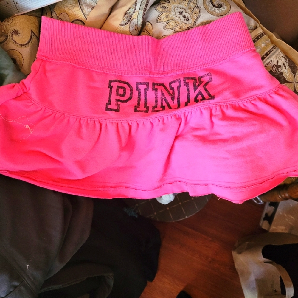 PINK skirt